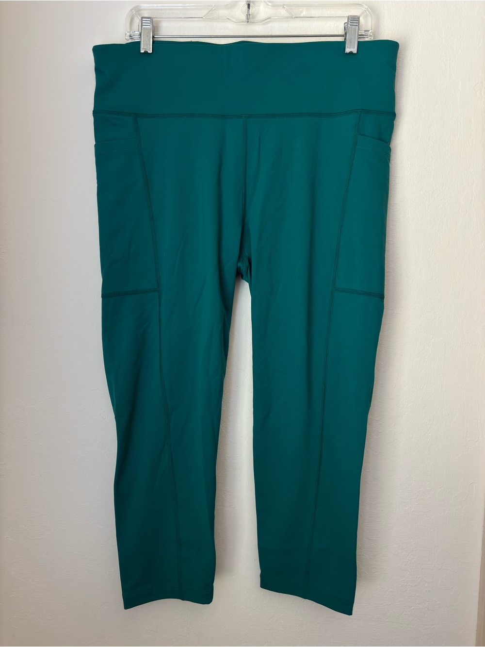 Universal Standard GAME Next-to-Naked Cropped Pocket Legging Size M(18-20) NEW